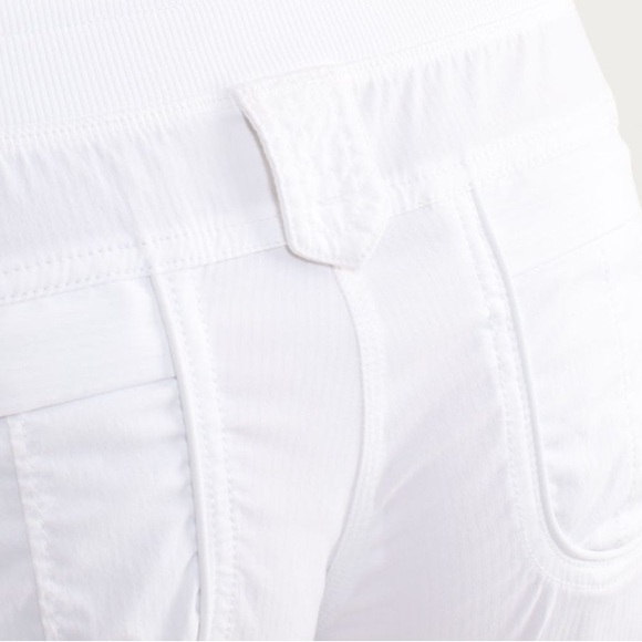 🍁50% Off Sale 🍁 Lululemon Yoga Camp Crop - Picture 7 of 16